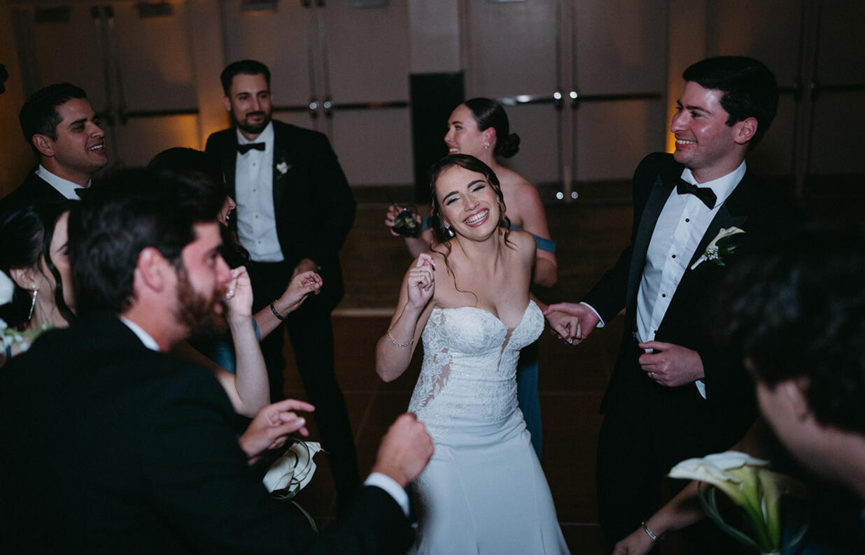 Bride & Groom dancing and celebrating at Jungle Island